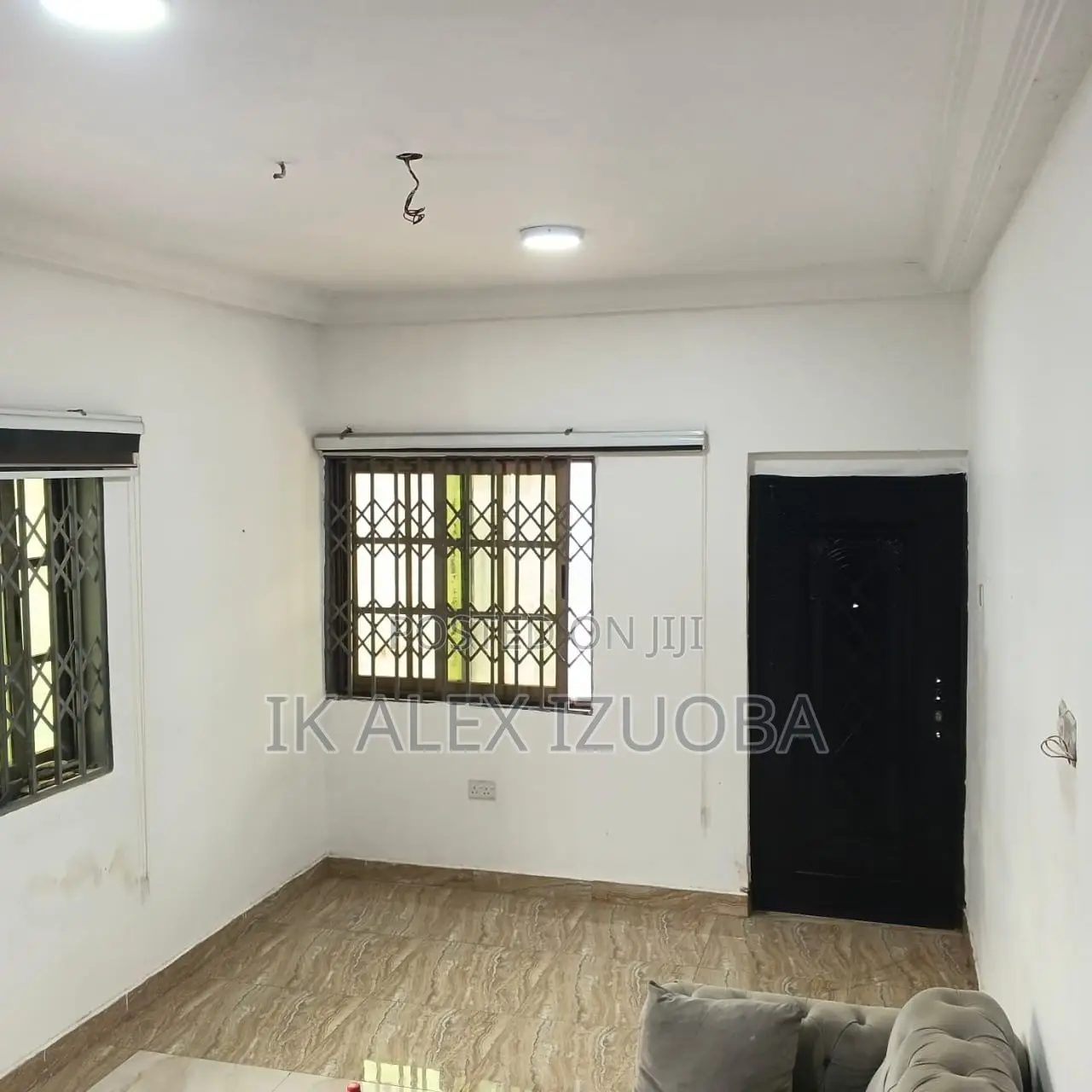 6bdrm House in Behind Nanakrome., East Legon for rent