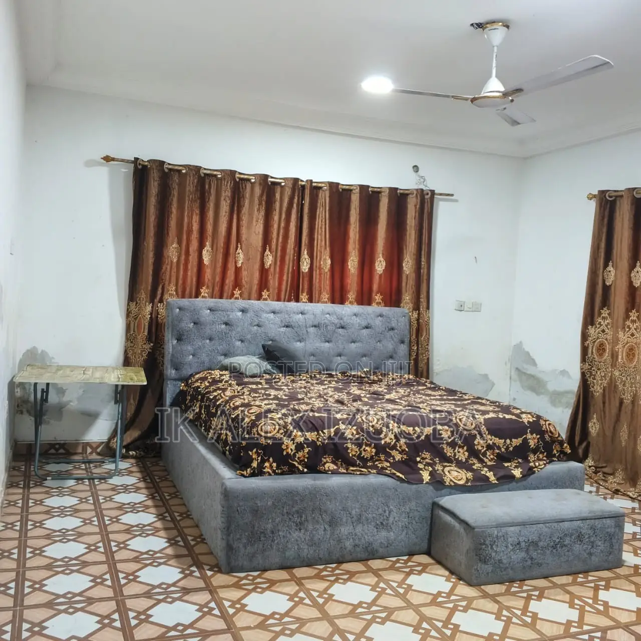 6bdrm House in Behind Nanakrome., East Legon for rent