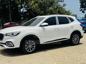 MG HS 20T DCT Deluxe 2019 White