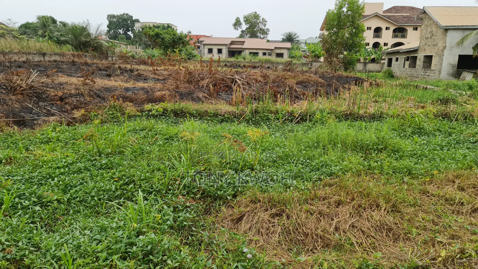 192 X 126ft Land Airport Ridge Takoradi