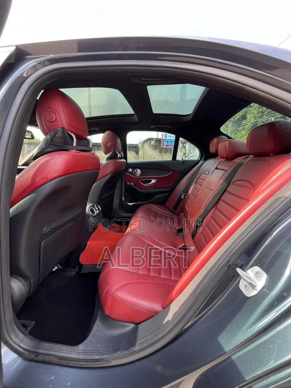 Mercedes-Benz C300 Luxury 4Matic Sedan AWD (2.0L 4cyl 7A) 2016 Gray