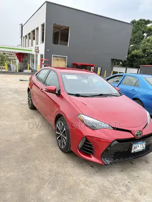 Toyota Corolla SE Special Edition 4dr Sedan (1.8L 4cyl CVT) 2017 Red