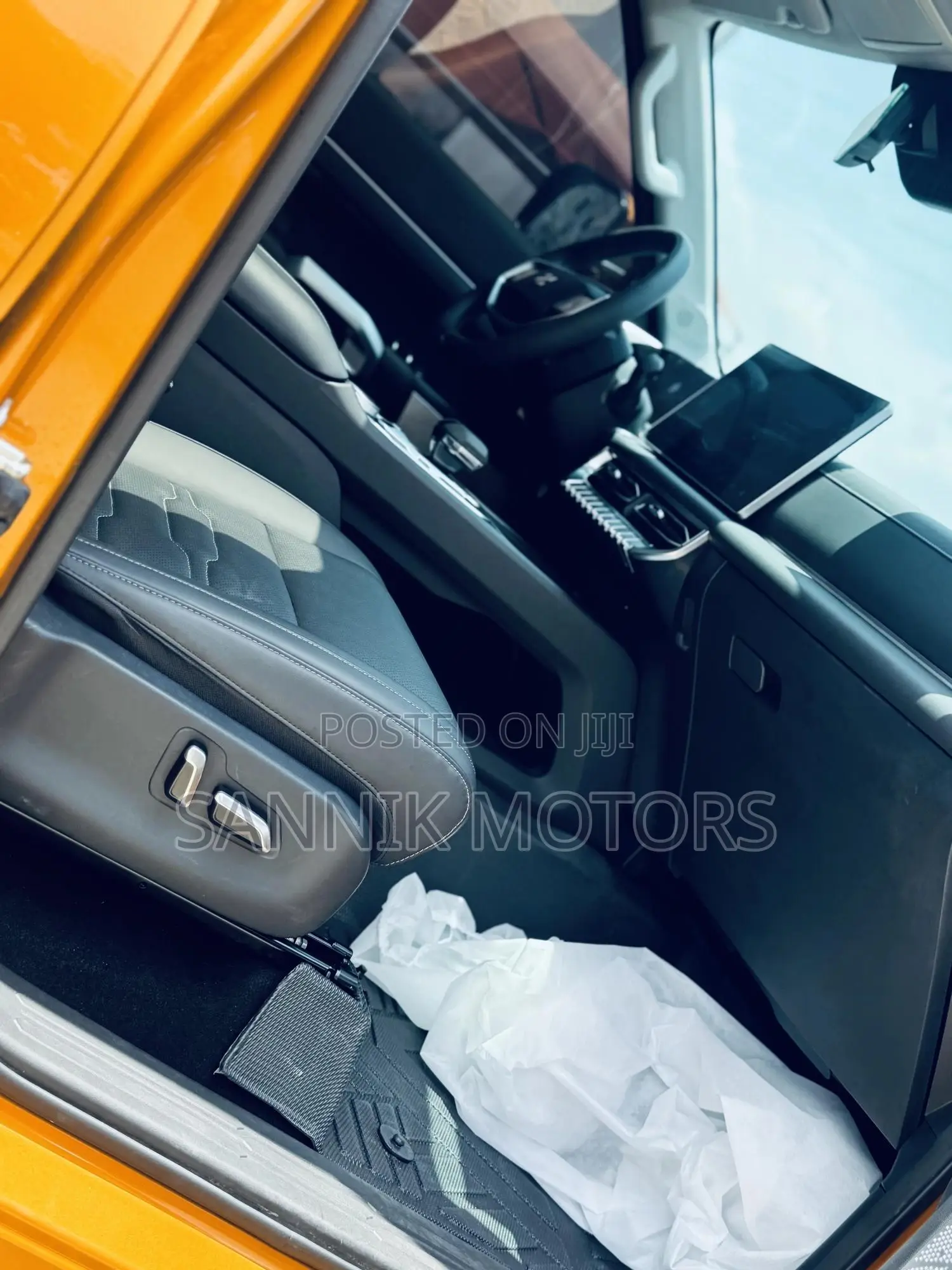 Nissan Z9 2.3T Diesel 4WD 2025 Yellow