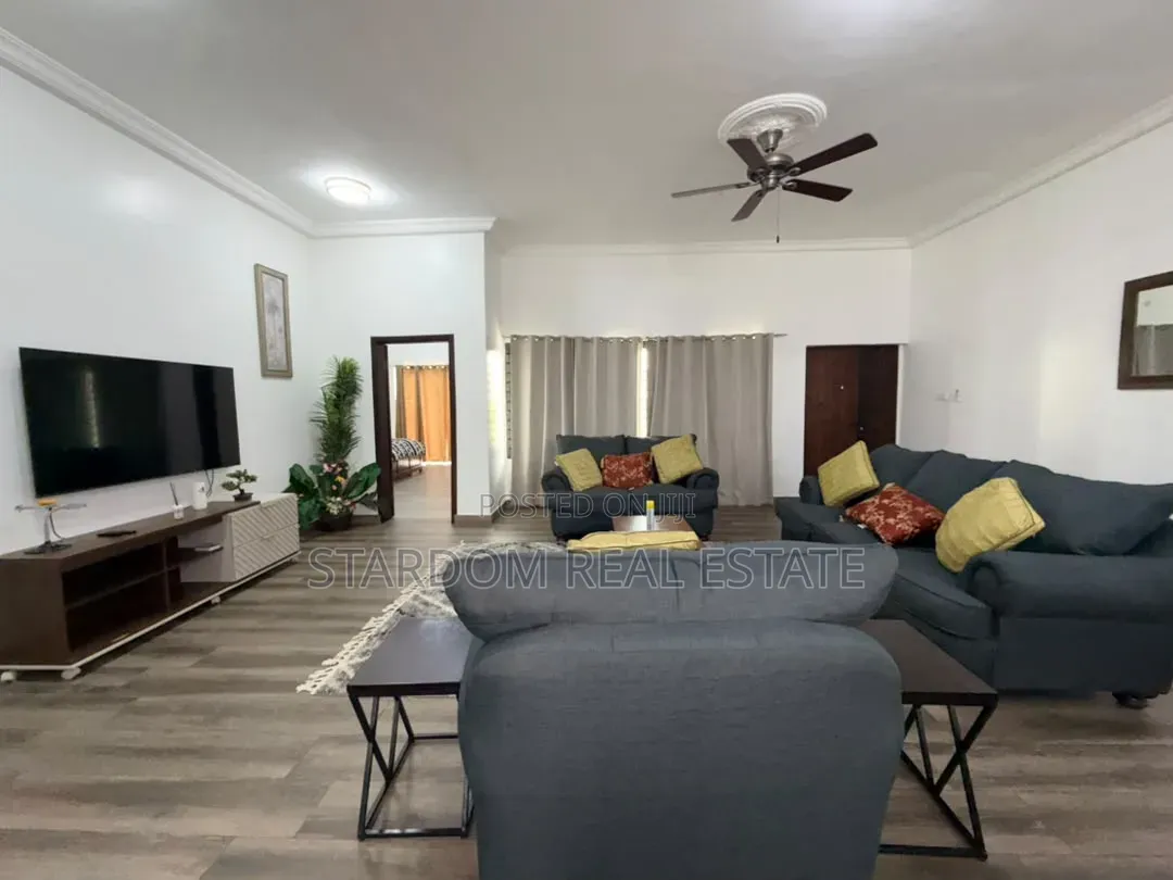 Furnished 2bdrm Apartment in Ashaley Botwe, School Junction for rent
