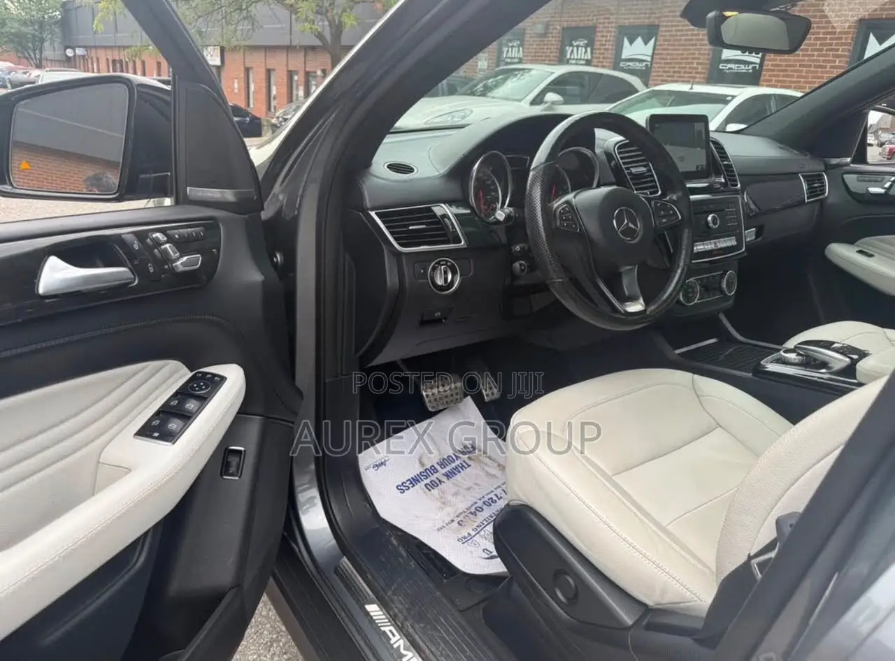 Mercedes-Benz GLE-Class AMG GLE 43 4MATIC 2018 Gray