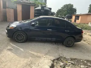 Toyota Yaris 2012 Blue