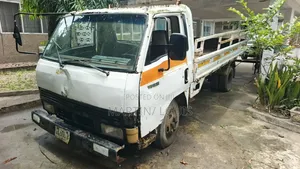 Kia Rigid Trucks 1990 White