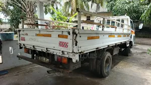 Kia Rigid Trucks 1990 White