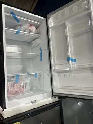 Fast Chilling Single Door Table Top Frigde