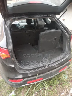 Hyundai Santa Fe 2013 Black