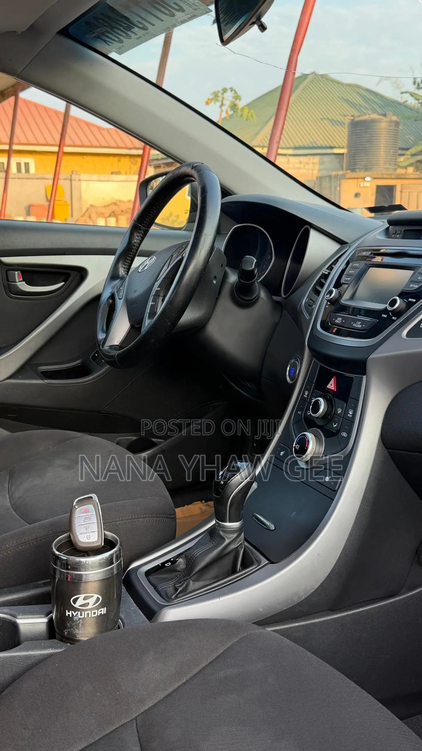Hyundai Elantra Limited Sedan FWD (1.8L 4cyl 6A) 2016 Gray