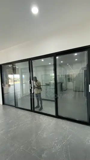4 Pannel Heavy Duty Sliding Door