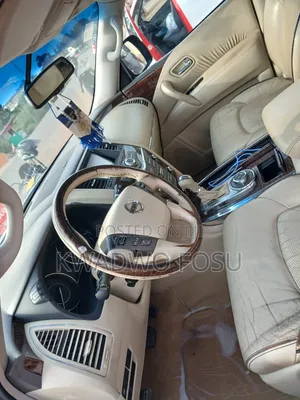 Nissan Patrol 2015 Silver