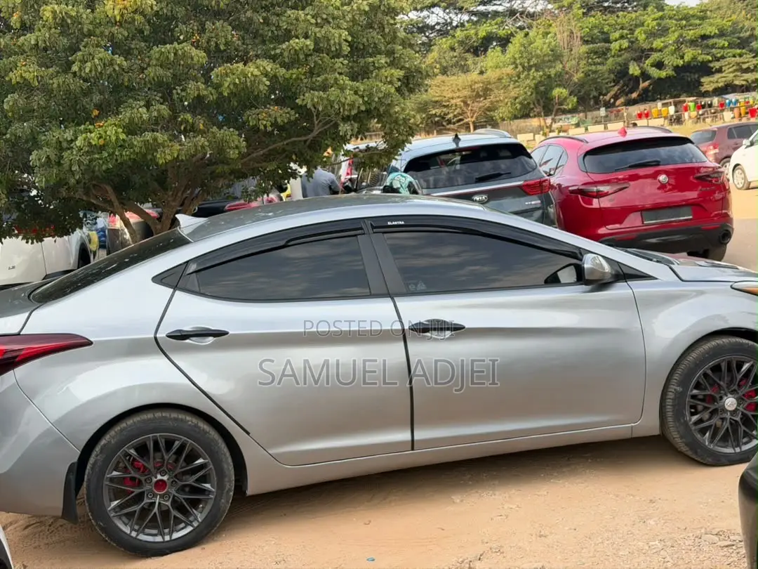 Hyundai Elantra 2015 Gray