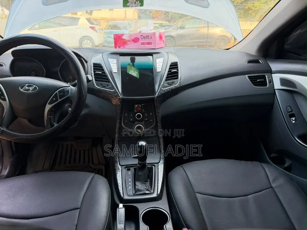 Hyundai Elantra 2015 Gray