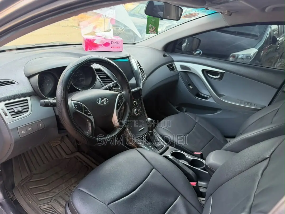 Hyundai Elantra 2015 Gray