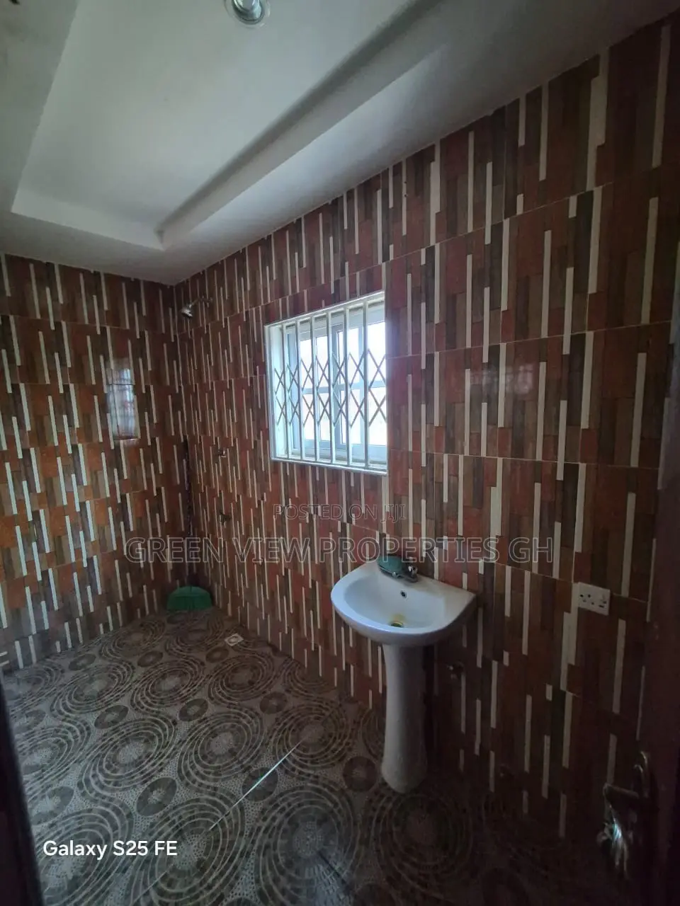 4bdrm Duplex in Amasaman for sale