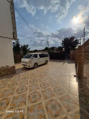 4bdrm Duplex in Amasaman for sale