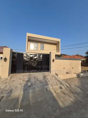 3bdrm Duplex in Amasaman for sale