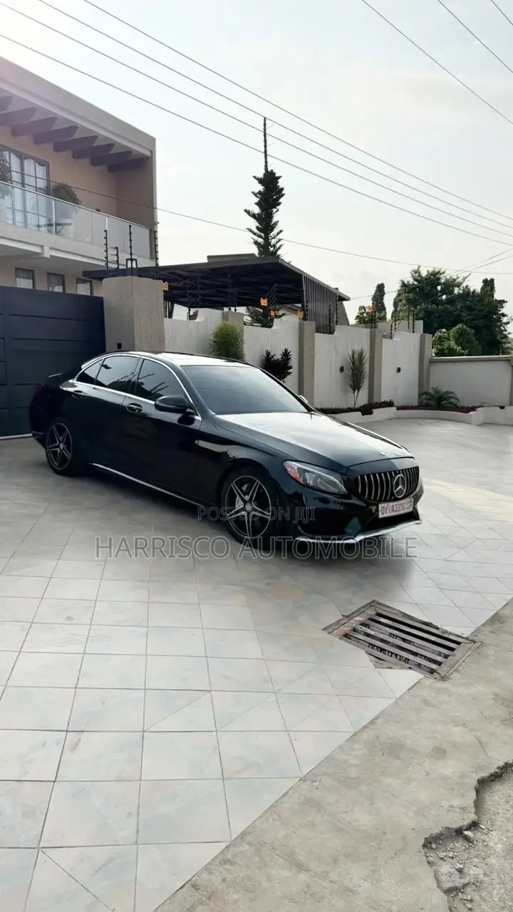 Mercedes-Benz C300 Base 4Matic Sedan AWD (2.0L 4cyl 7A) 2017 Black