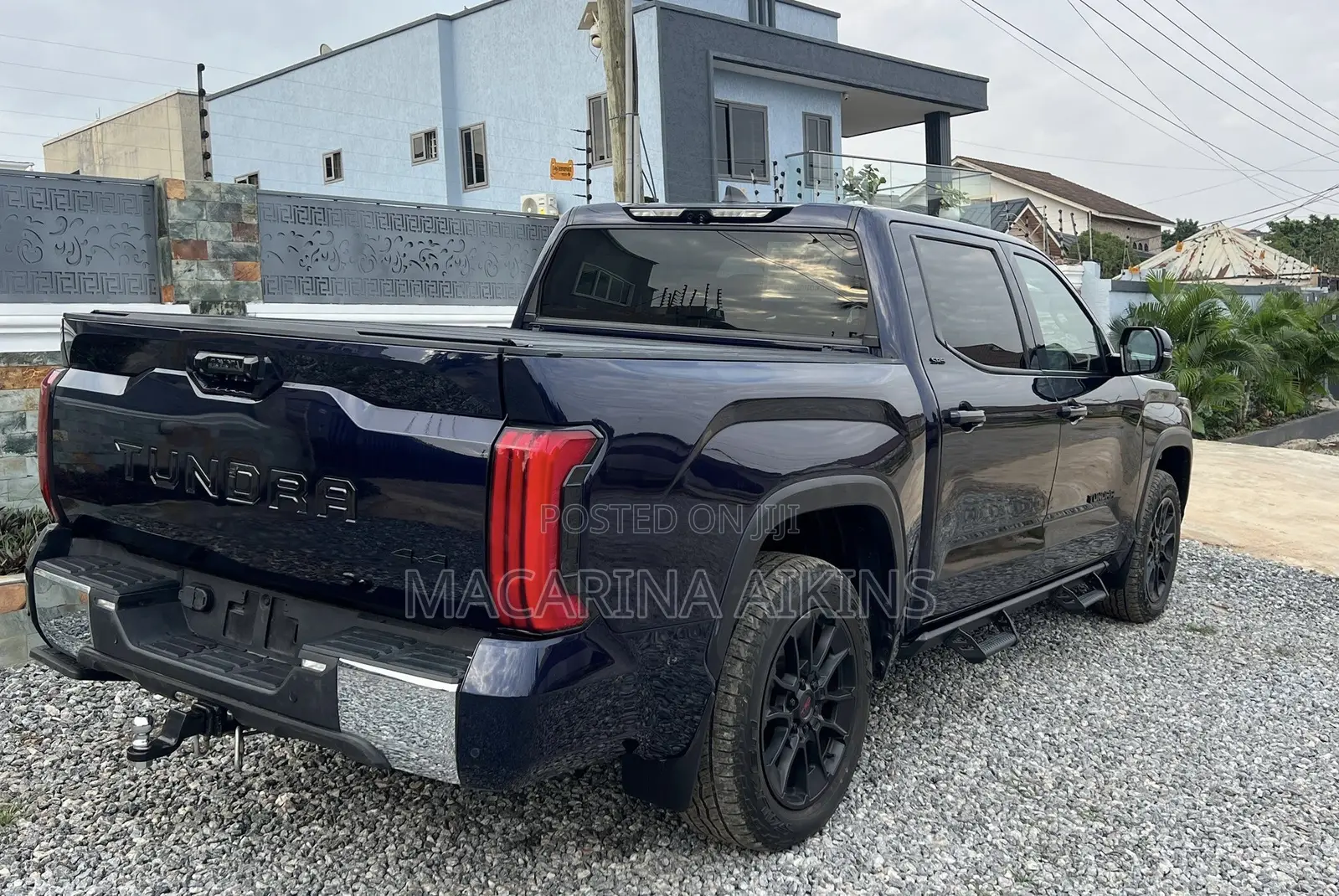 Toyota Tundra 2024 Blue