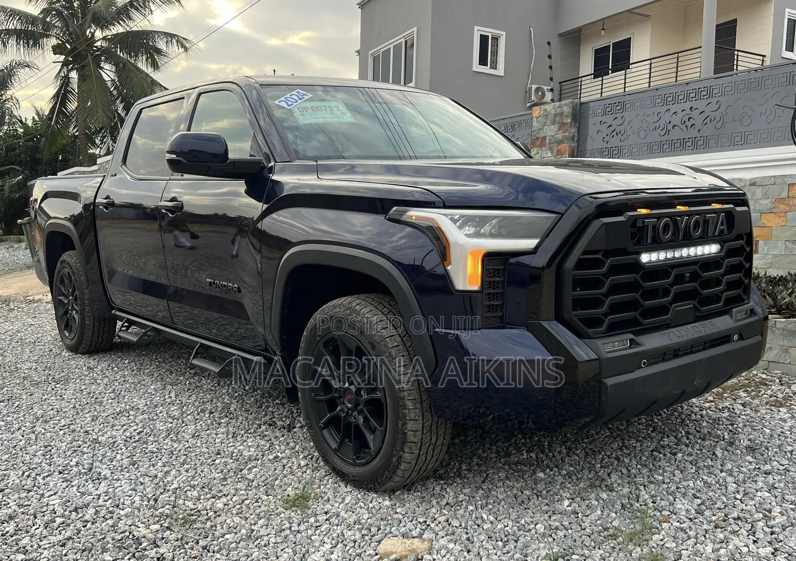 Toyota Tundra 2024 Blue