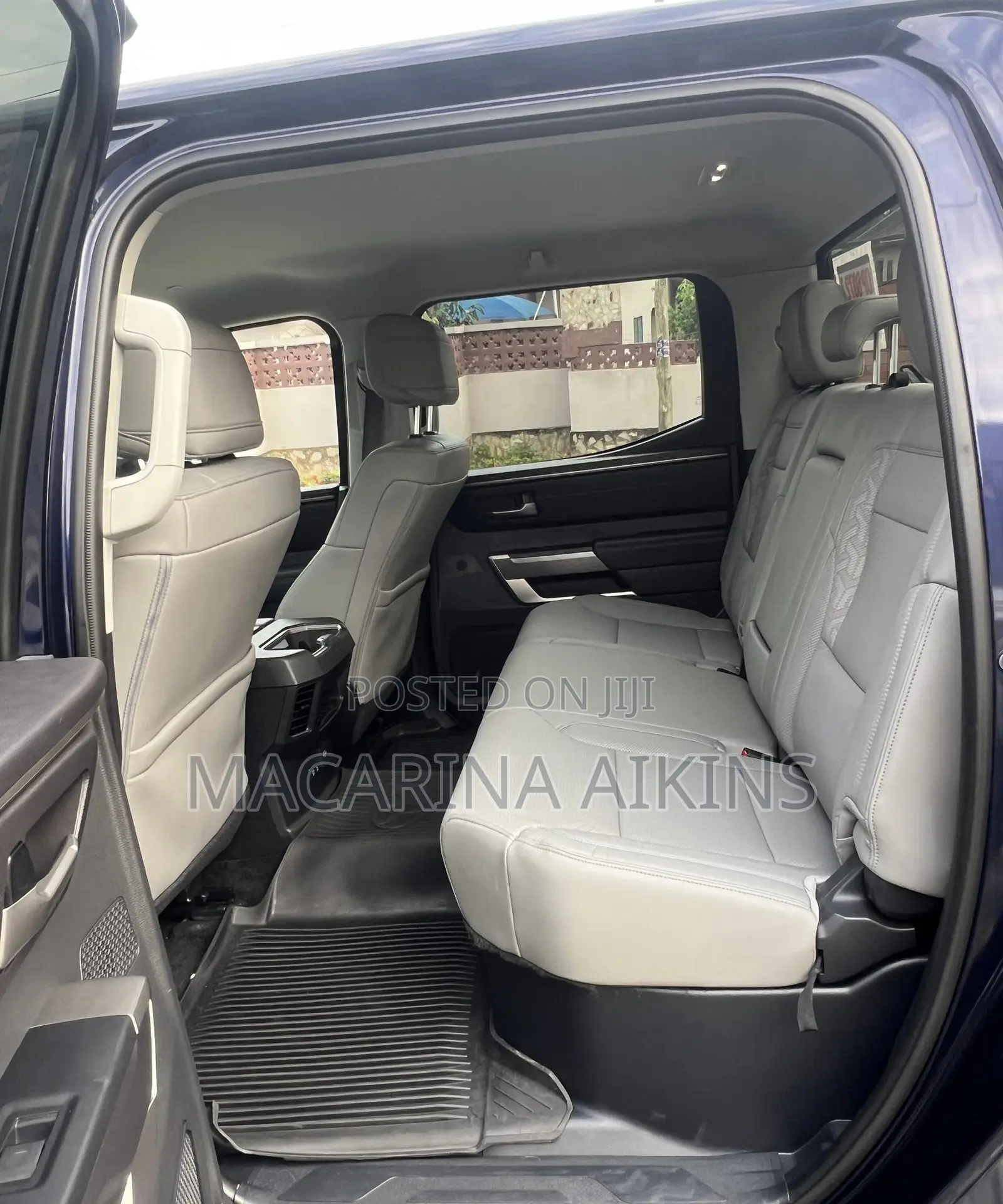 Toyota Tundra 2024 Blue