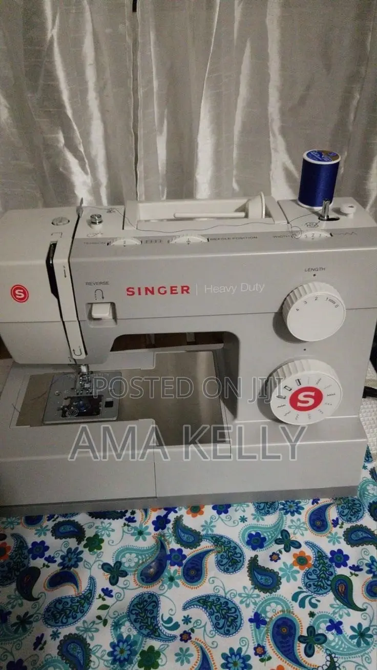 Singer Heavy Duty Sewing Machine