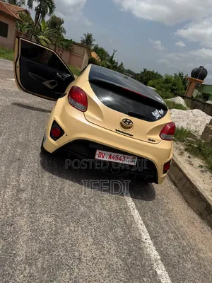 Hyundai Veloster 2015 Yellow