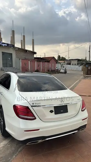 Mercedes-Benz E300 2018 White