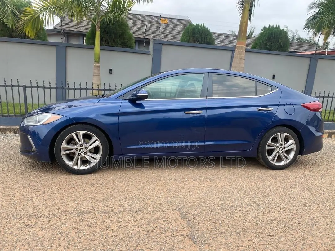 Hyundai Elantra 2017 Blue