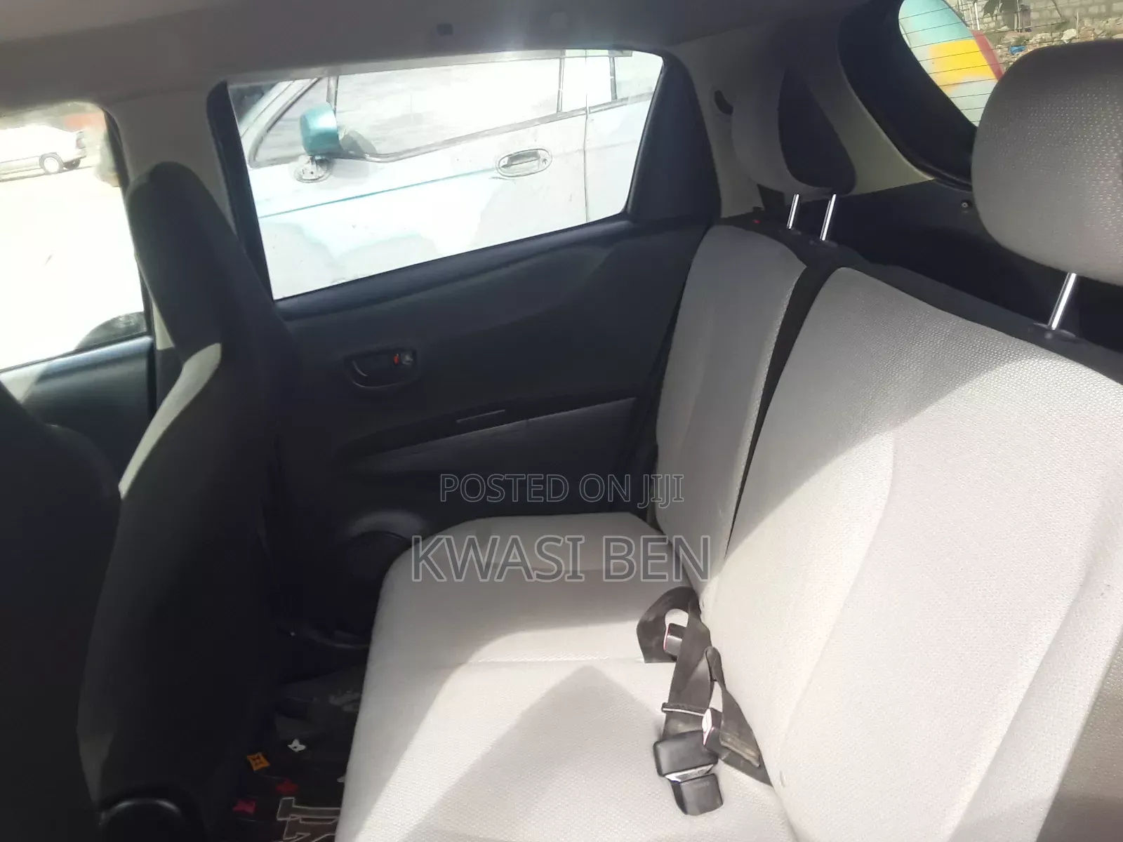 Toyota Vitz 2013 Black