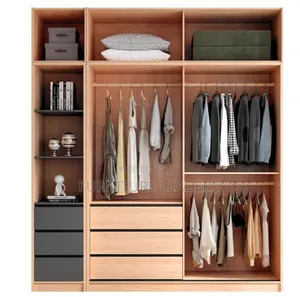 Built in Wardrobe/Closet