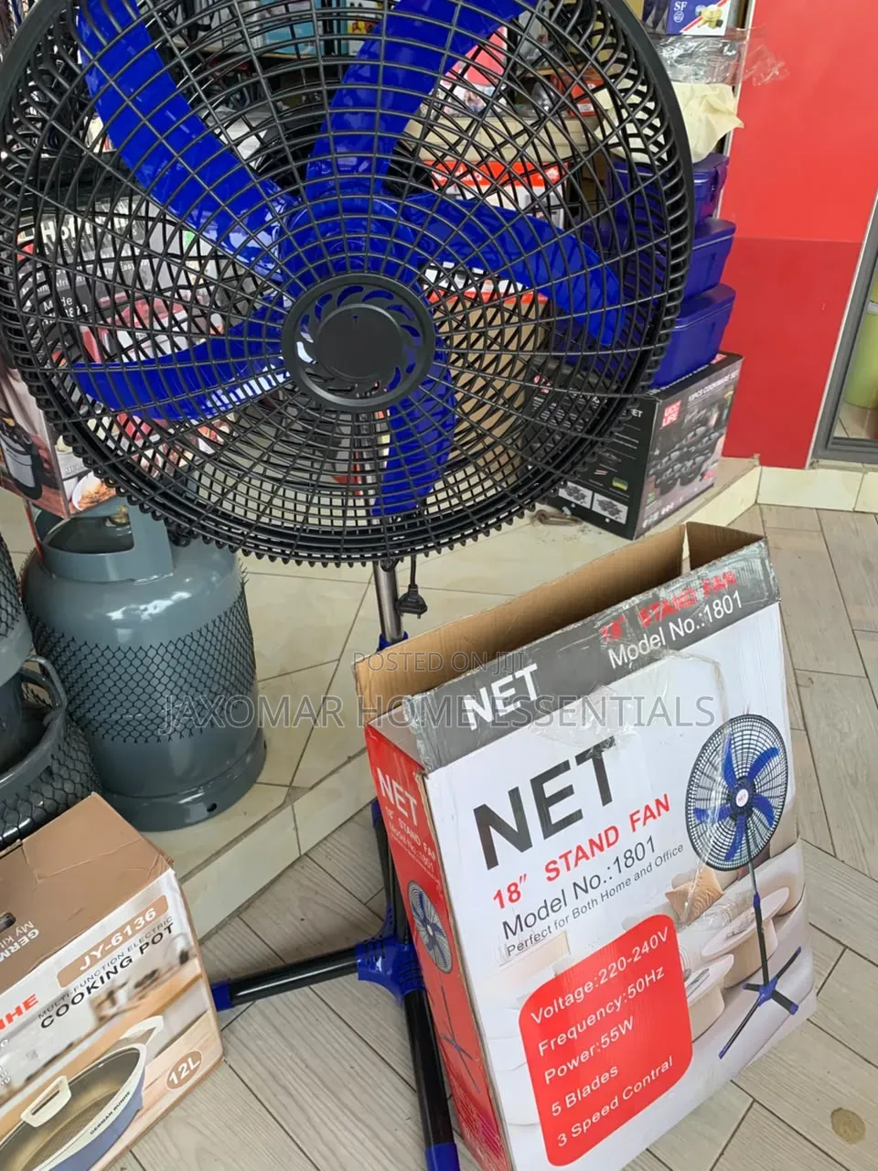 18" Stand Fan