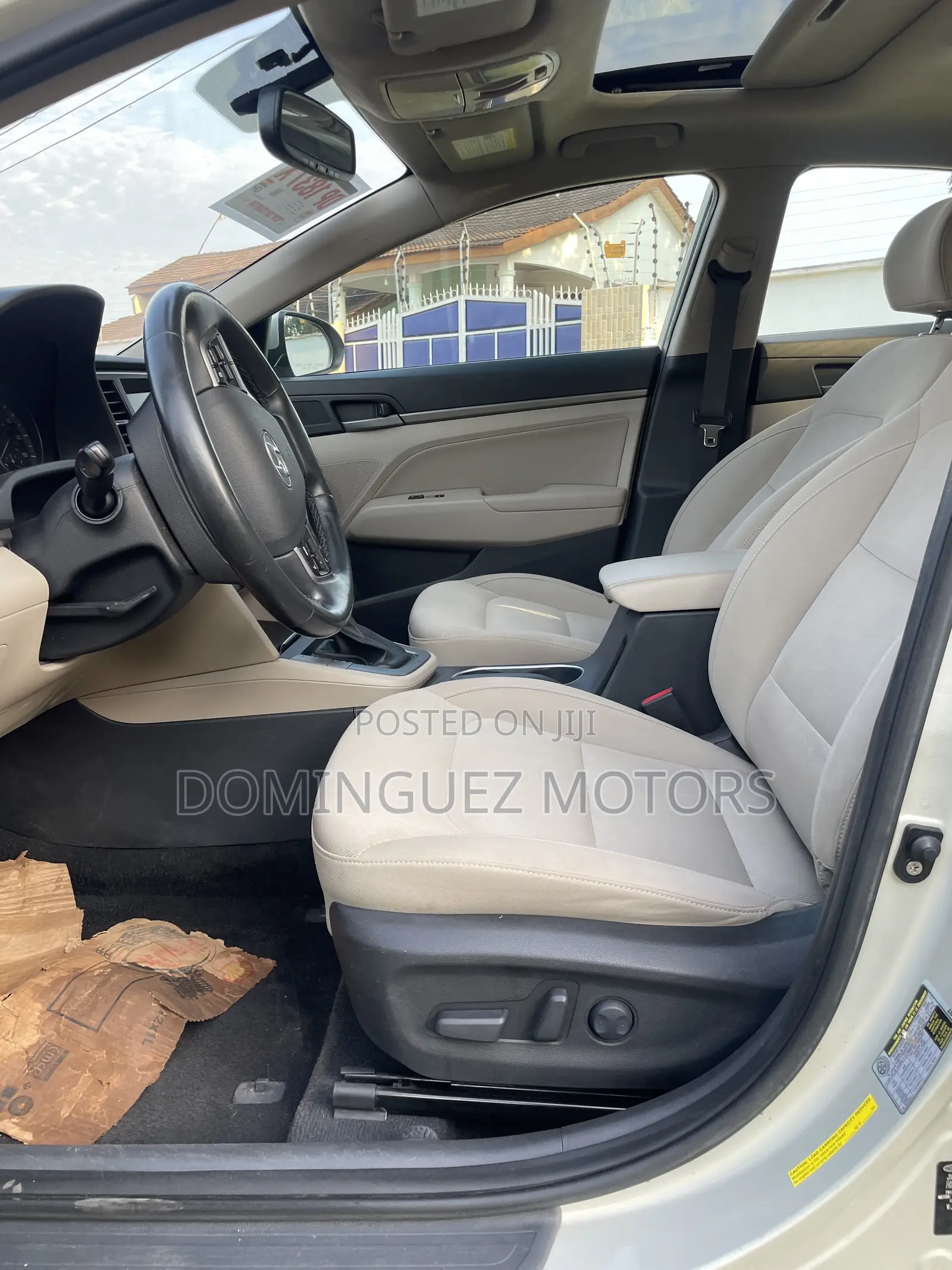 Hyundai Elantra 2017 Silver