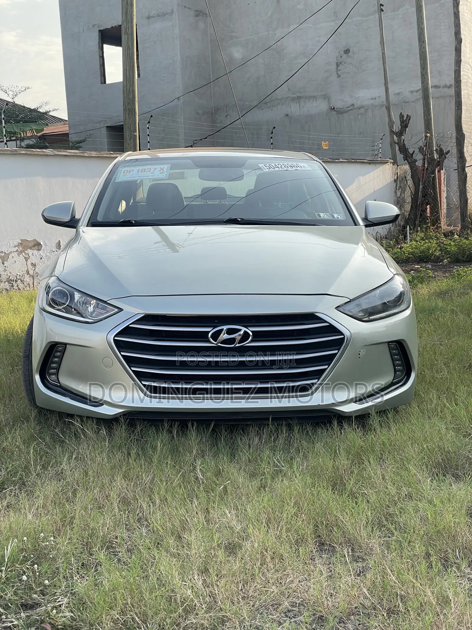 Hyundai Elantra 2017 Silver