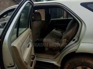 Toyota Fortuner 2008 Silver