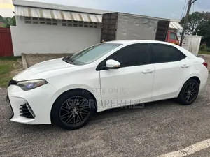 Toyota Corolla 2016 White