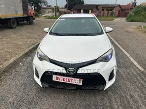 Toyota Corolla 2016 White