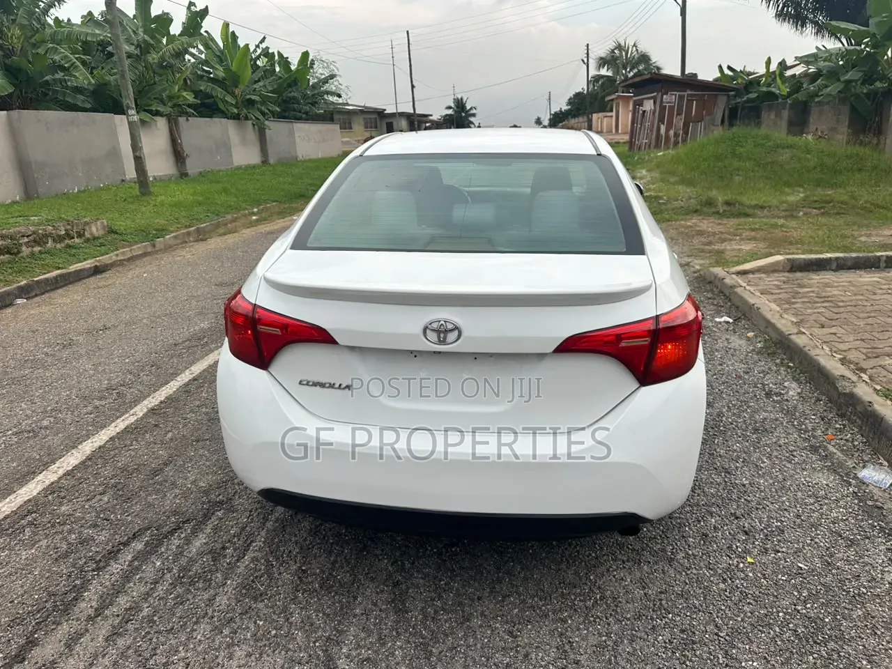 Toyota Corolla 2016 White