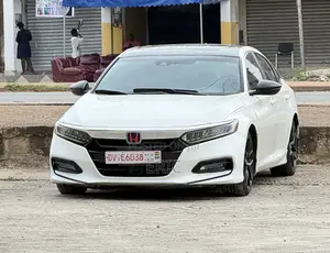 Honda Accord EX-L 2.0T 2018 White