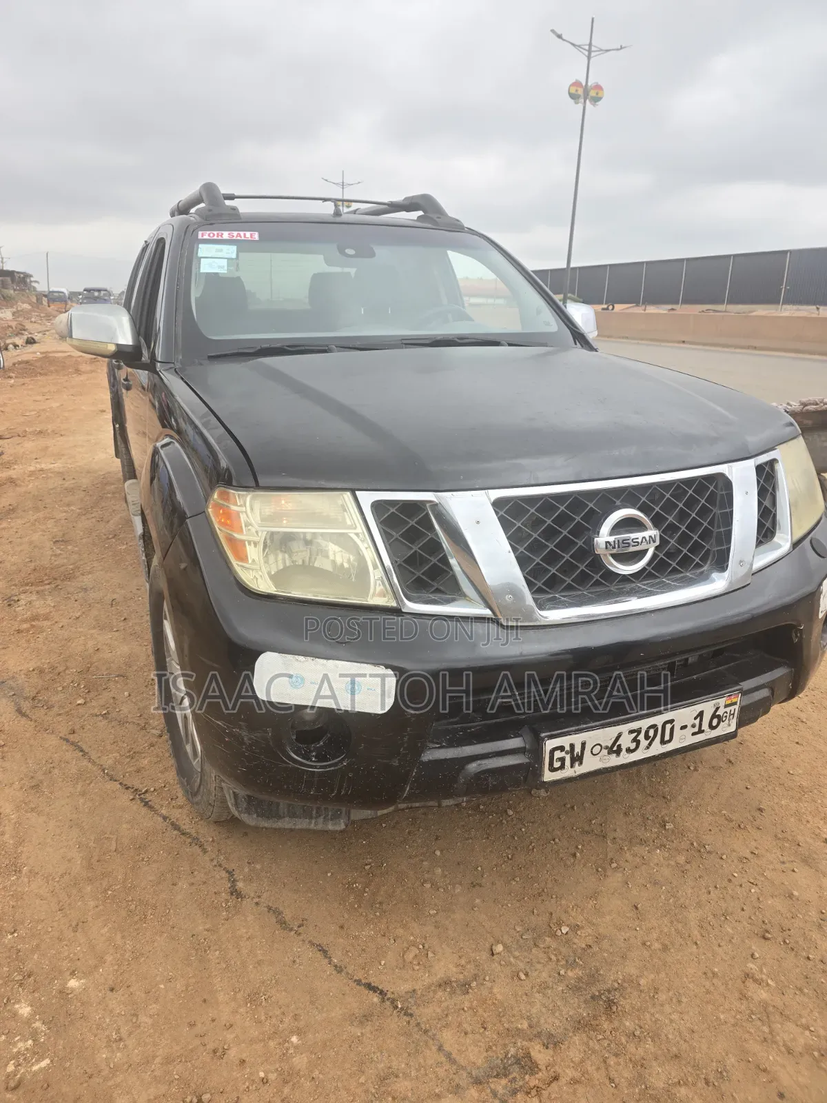 Nissan Navara 2010 Black