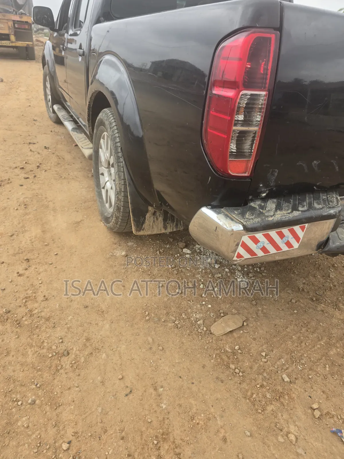 Nissan Navara 2010 Black