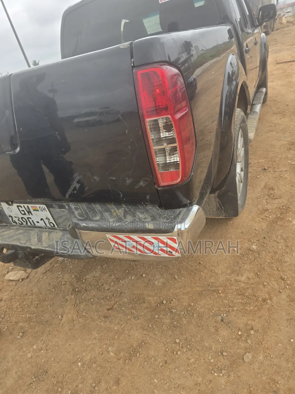 Nissan Navara 2010 Black
