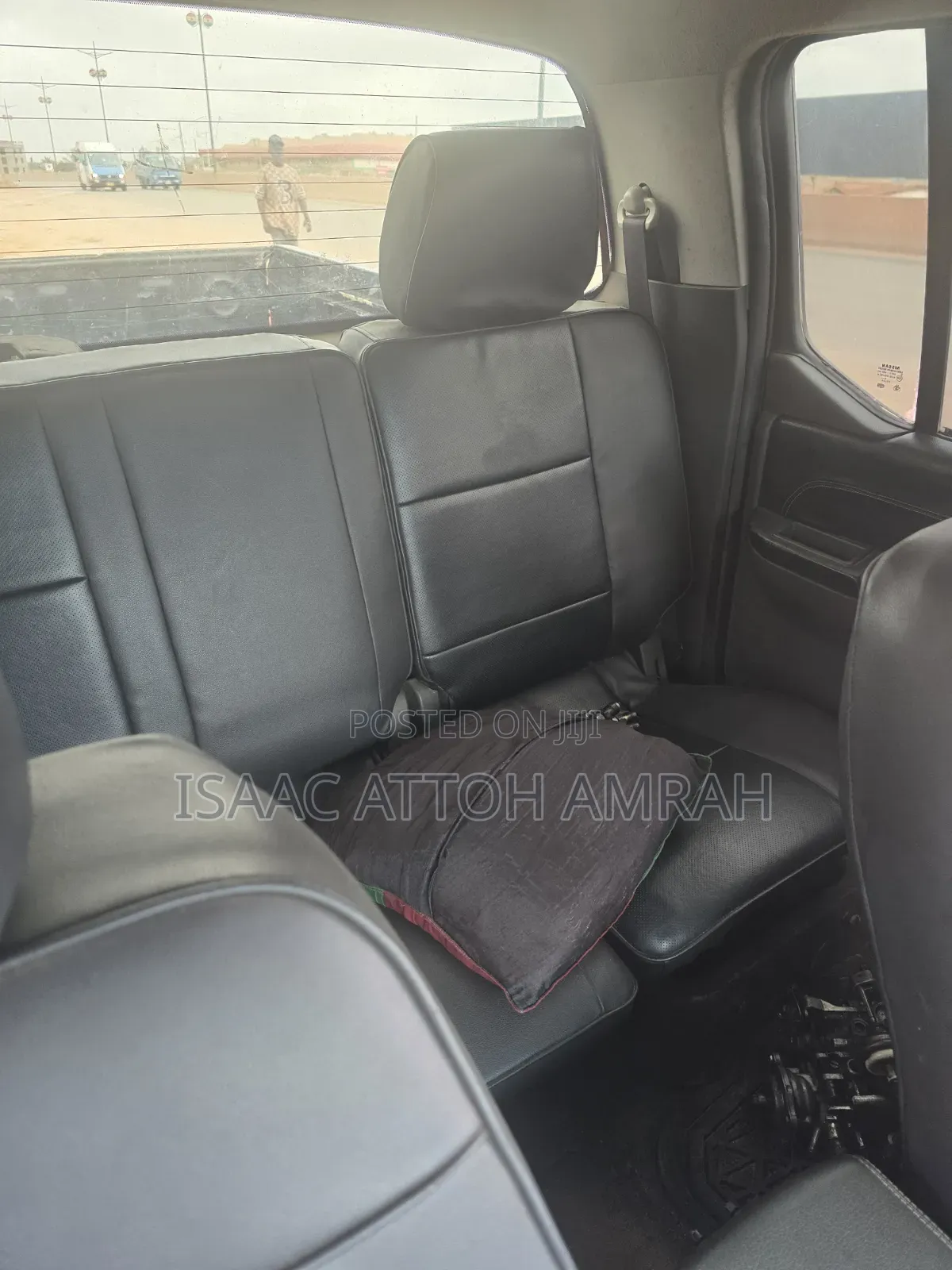 Nissan Navara 2010 Black