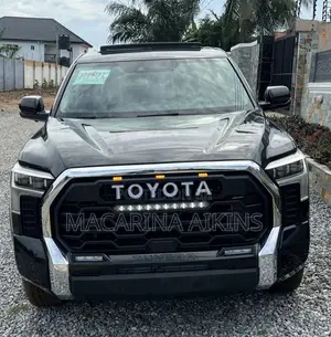 Toyota Tundra Limited 2022 Black