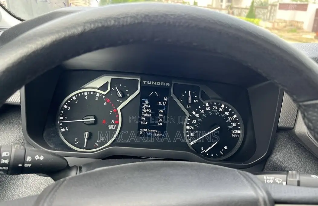 Toyota Tundra Limited 2022 Black