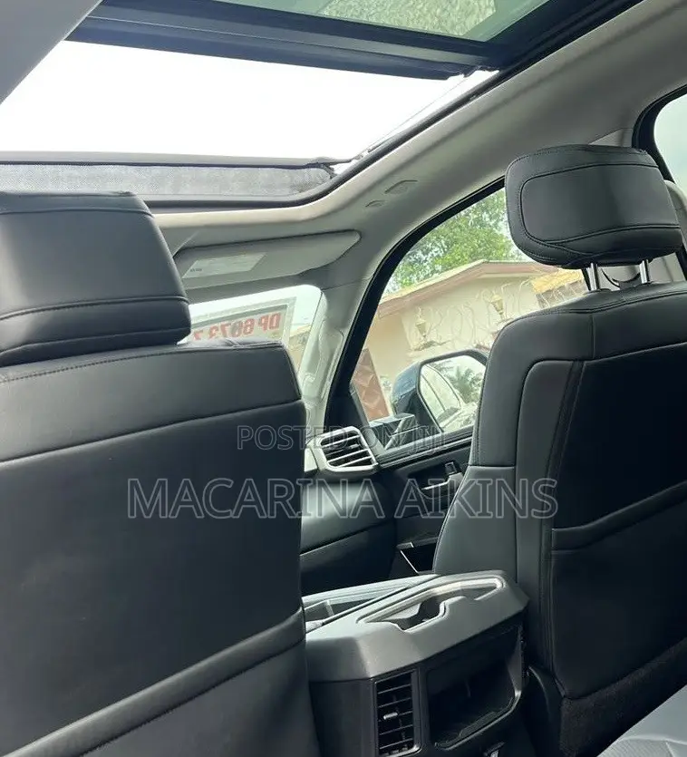 Toyota Tundra Limited 2022 Black
