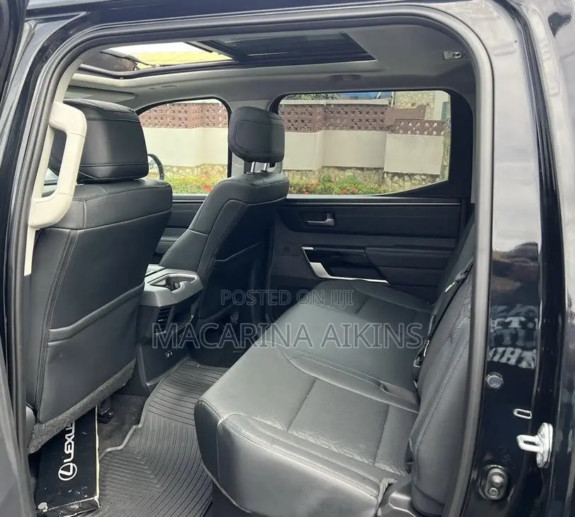 Toyota Tundra Limited 2022 Black