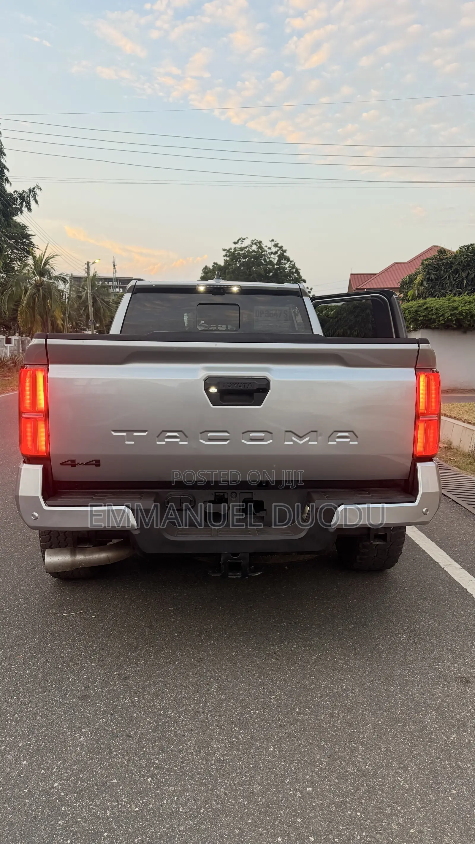 Toyota Tacoma TRD Sport Double Cab 4WD 5.0 ft. SB (Automatic) 2025 Gray